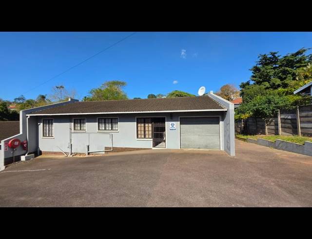 3 BEDROOM SIMPLEX FOR SALE IN ESCOMBE
